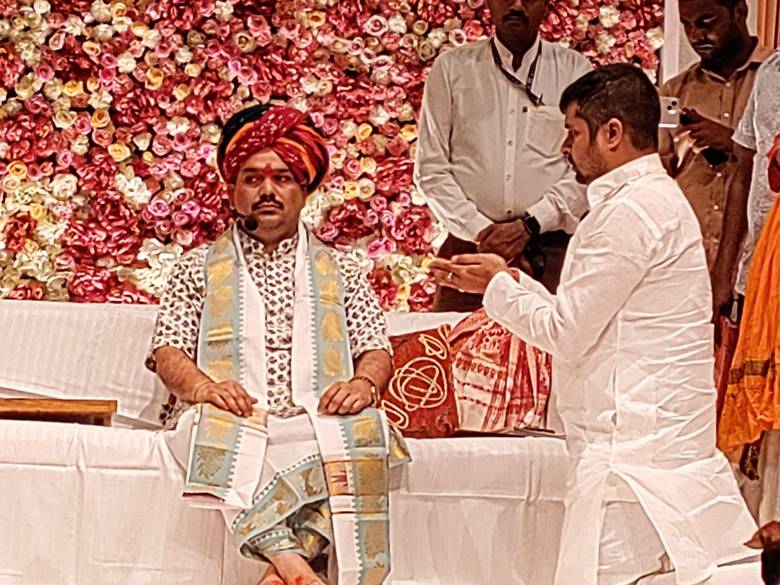 बागेश्वर बाबा के बाद पटना में आ गए एक और बाबा, बापू सभागार में तीन दिनों तक…-After Bageshwar Baba, another Baba came to Patna, for three days in Bapu Auditorium…