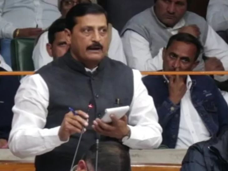 56 साल के मामन खान फिरोजपुर झिरका से कांग्रेस के विधायक हैं। उन्होंने विधानसभा में मोनू मानेसर को मेवात आने की चुनौती दी थी।