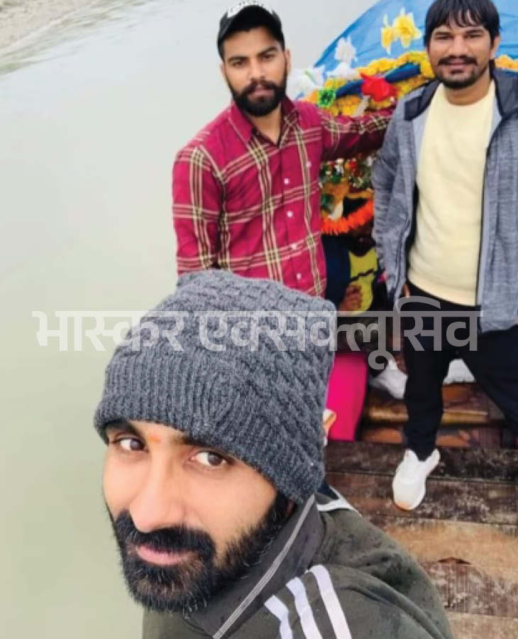 लॉरेंस का भाई सचिन थापन, सचिन भिवानी और उनका साथी।