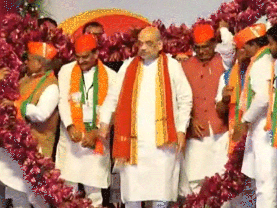 30 जुलाई को अमित शाह इंदौर आए थे। इससे पहले 26 और 11 जुलाई को भोपाल आ चुके हैं। मध्यप्रदेश में रविवार को उनका 41 दिन में चौथा दौरा है।