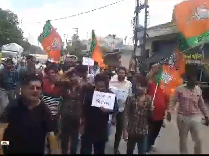 भाजपा कार्यकर्ताओं ने शुक्रवार सुबह विधानसभा 1 के क्षेत्र में सुदर्शन गुप्ता के विरोध में रैली निकाली।