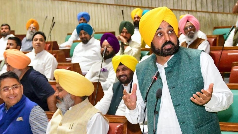 जून 2023 में पंजाब विधानसभा का विशेष सत्र बुलाकर भगवंत मान की सरकार ने 4 नए कानून बनवाए थे।