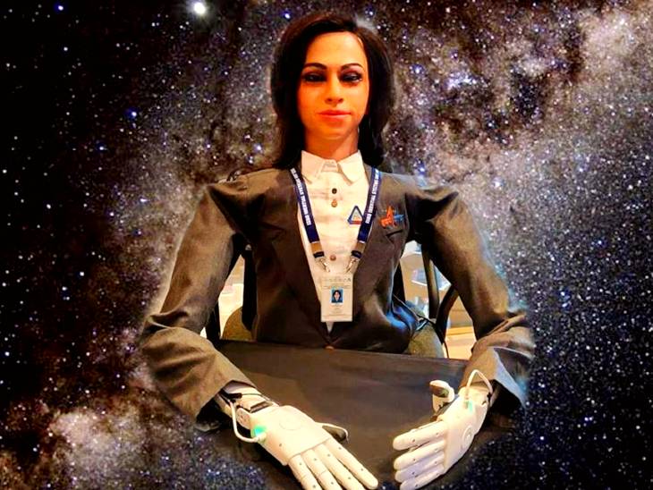 गगनयान प्रोजेक्ट के तहत स्पेस में व्योममित्र महिला रोबोट भेजी जाएगी। इससे पहले एक स्पेसक्राफ्ट भेजा जाएगा। (फाइल फोटो) - Dainik Bhaskar