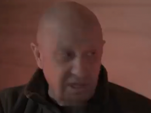 ये फुटेज रूसी ब्लॉगर सेमयोन पेगोव के साथ प्रिगोजिन के एक इंटरव्यू का है। (फाइल)