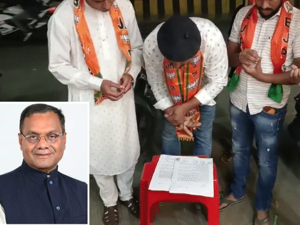 बीजेपी के कार्यकर्ता गृह मंत्री अमित शाह के नाम खून से लिख चुके हैं पत्र।