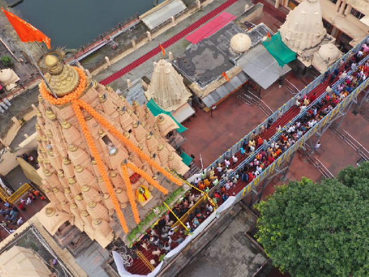 सावन के आखिरी सोमवार पर 5 लाख से अधिक भक्तों के आने की संभावना है।