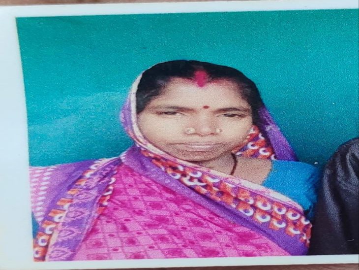 ग्राम अमोदा में रहने वाली महिला ललिता सूर्यवंशी की देशी शराब पीने से मौत हो गई है।