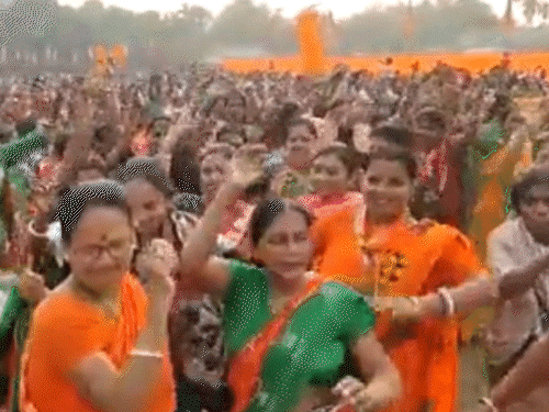 उत्तराखंड के मुख्यमंत्री पुष्कर सिंह धामी ने बागेश्वर उपचुनाव में जीत के बाद पार्वती दास को शुभकामनाएं दीं।