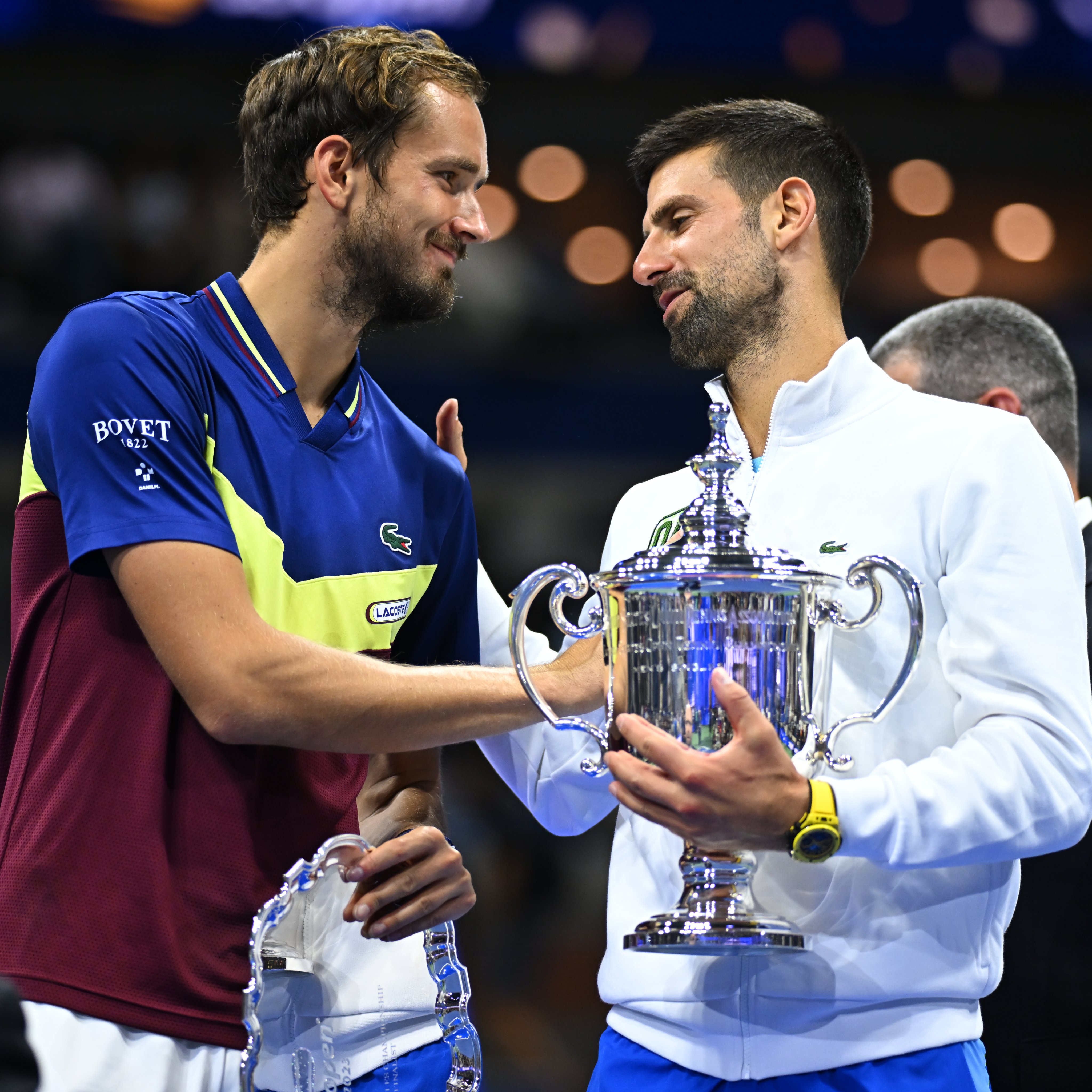 जोकोविच ने डेनियल मेदवेदेव को फाइनल मुकाबले में 6-3, 7-6, 6-3 से हराया।