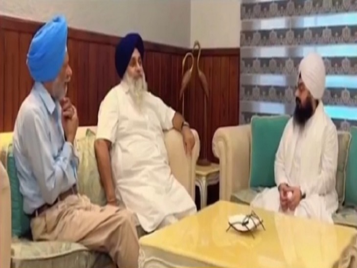 Congress's strong protest against Kapurthala Municipal Corporation | पार्षदों  ने लगाया नजर अंदाज करने का आरोप, कमिश्नर बोलीं- कम्युनिकेशन गैप हुई -  Dainik Bhaskar