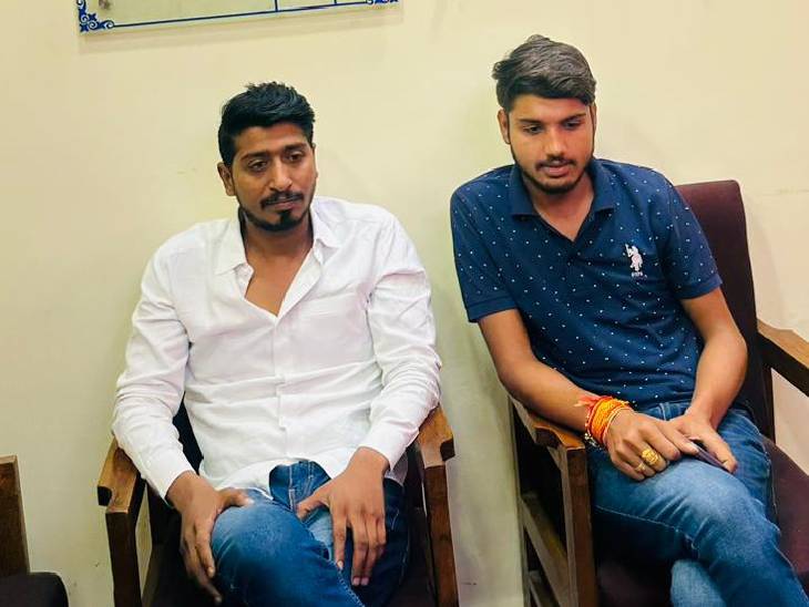 भारतीय जनता पार्टी द्वारा निकाली जा रही जन आशीर्वाद यात्रा का विरोध करने की चेतावनी देने पर पुलिस प्रशासन द्वारा एनएसयूआई जिलाध्यक्ष रजत सिंह पटेल को नजरबंद किया गया।