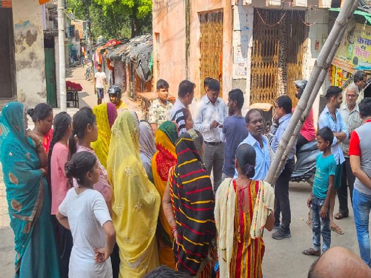 Kanpur Nagar Nigam, EESL, Kanpur News Today, Kanpur, Councilor climbed