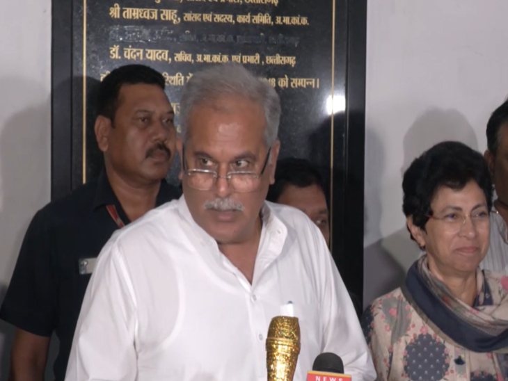 मैराथन बैठक के बाद मुख्यमंत्री ने मीडिया के सवालों का जवाब दिया।