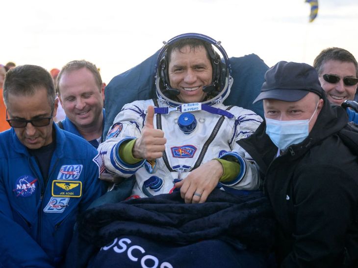 रुबियो को 21 सितंबर 2022 को स्पेस पर 180 दिनों के लिए भेजा गया था, लेकिन वे 371 दिन तक वहां रहे।