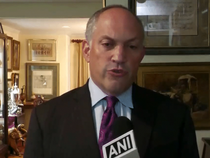 पेंटागन के पूर्व अधिकारी माइकल रूबिन ने कहा कि निज्जर एक आतंकी था। यदि भारत-कनाडा के बीच चुनना होता तो भारत को चुनते।