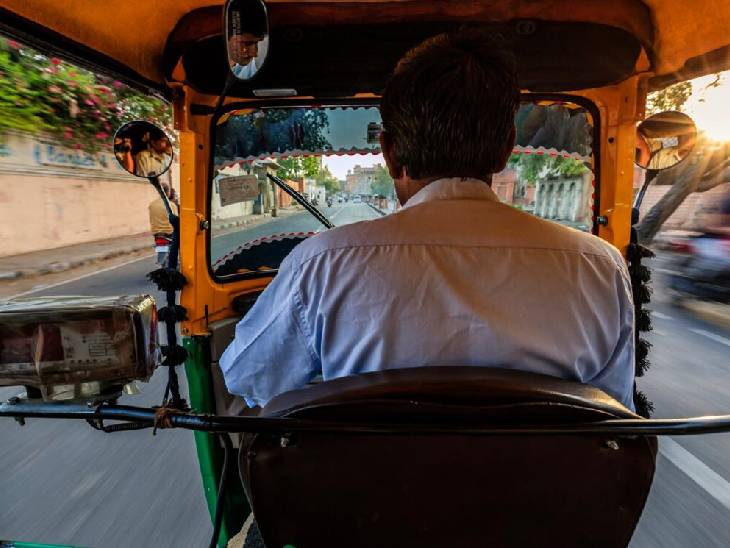 Auto driver in Bengaluru turns out to be a company official | बेंगलुरु ...