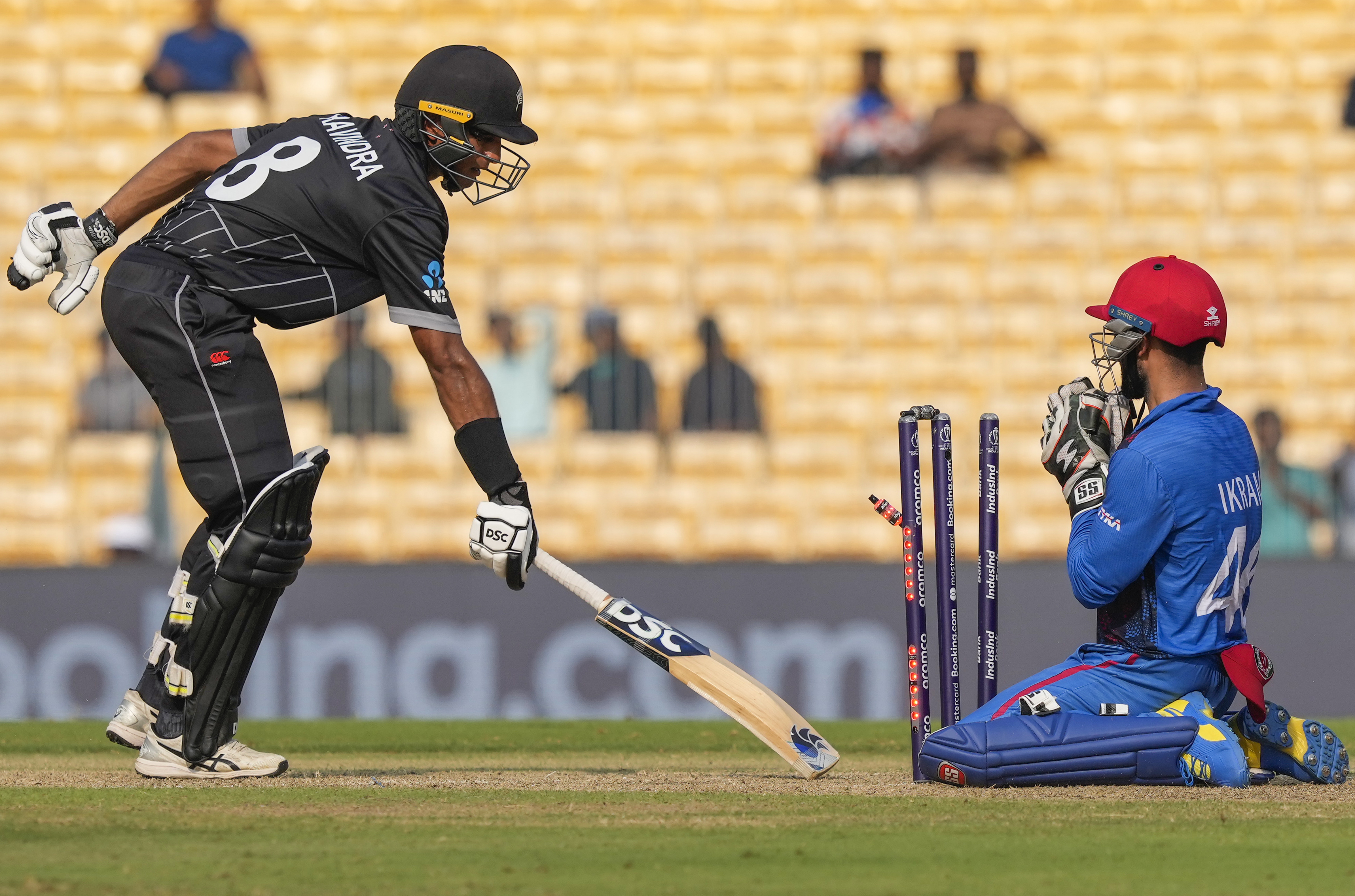 मिचेल सैंटनर ने लिया उड़ता हुआ कैच, रहमत शाह के विकेट पर मची अफरा-तफरी;  शीर्ष क्षण|विश्व कप, क्रिकेट - दैनिक भास्कर