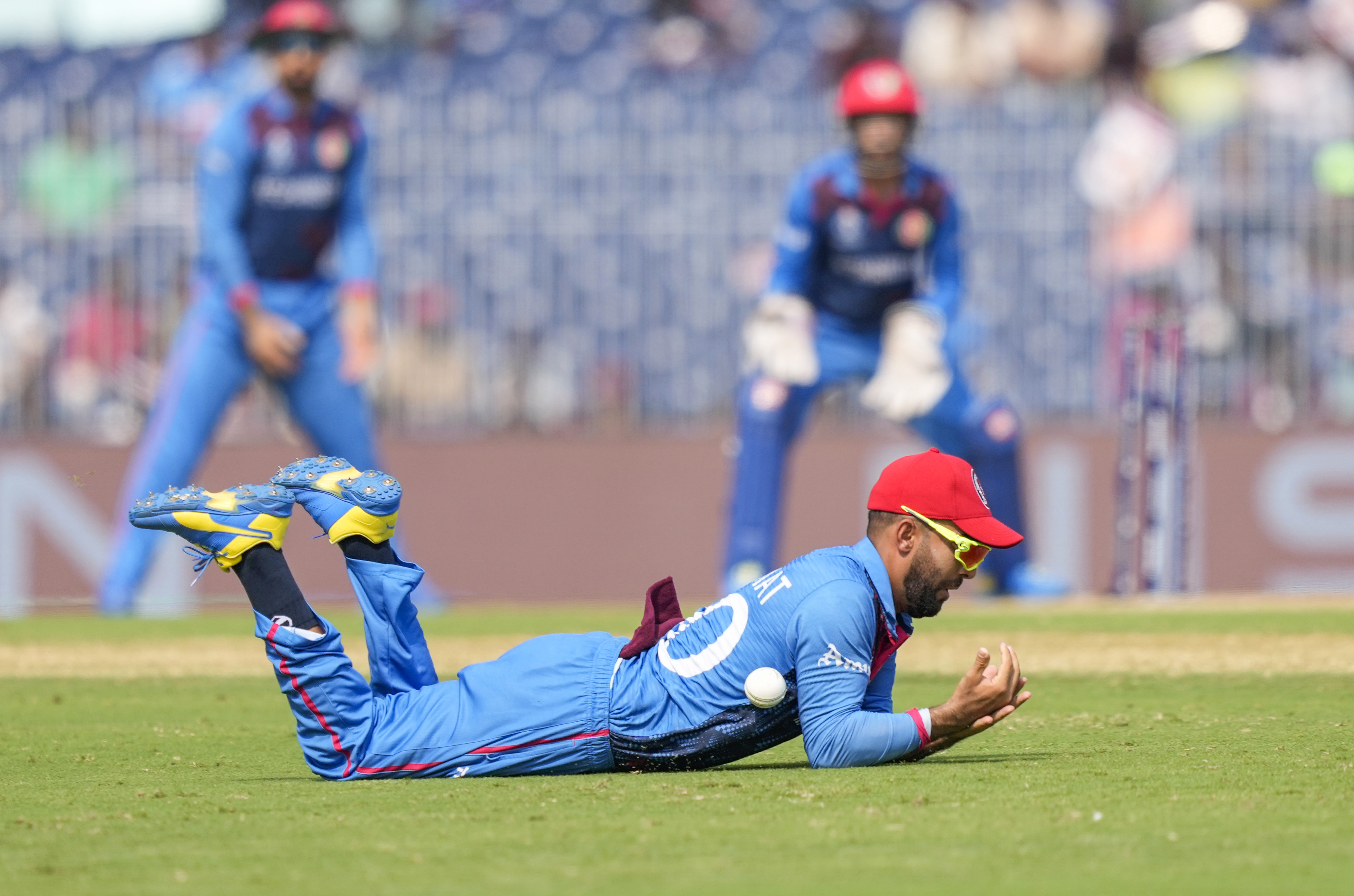 मिचेल सैंटनर ने लिया उड़ता हुआ कैच, रहमत शाह के विकेट पर मची अफरा-तफरी;  शीर्ष क्षण|विश्व कप, क्रिकेट - दैनिक भास्कर