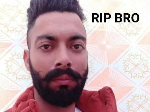 मृतक की उम्र करीब 23 साल थी। जोकि स्पेन के बार्सिलोना में रह रहा था। बीते दिनों उसकी हार्ट अटैक से मौत हो गई थी। - Dainik Bhaskar