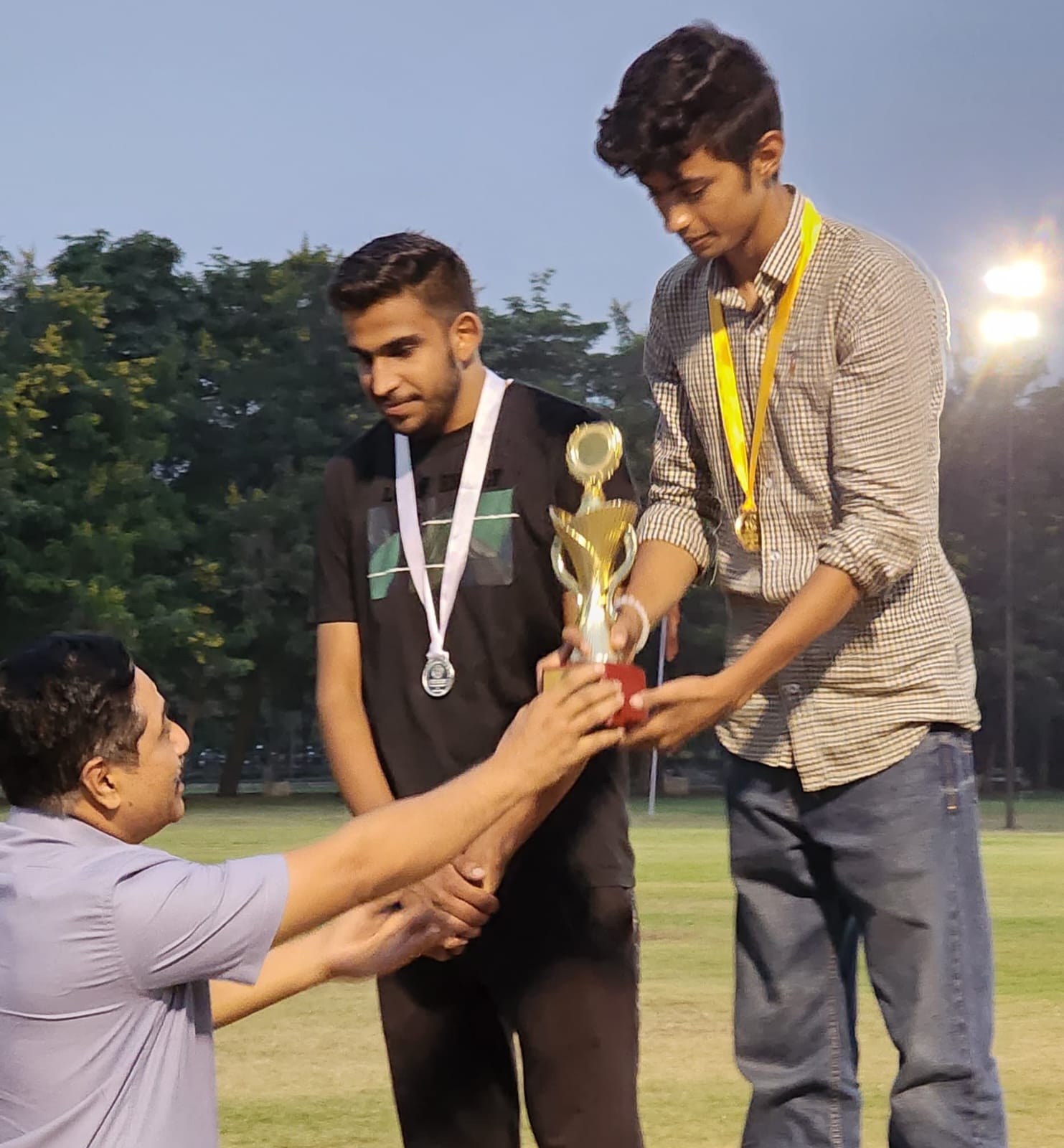 Ojas won gold medal in tennis competition टेनिस प्रतियोगिता में ओजस