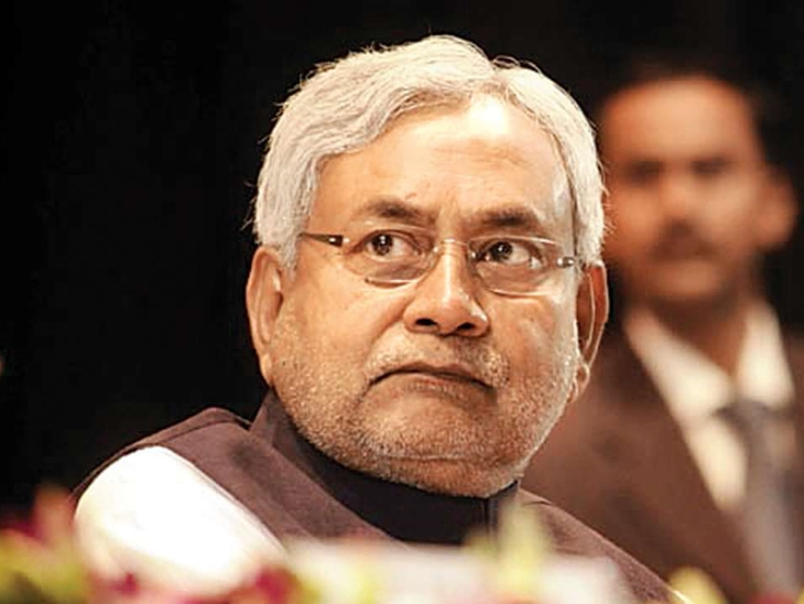 7 साल बाद नीतीश सरकार ने कर्मियों को प्रमोशन दिया है।
