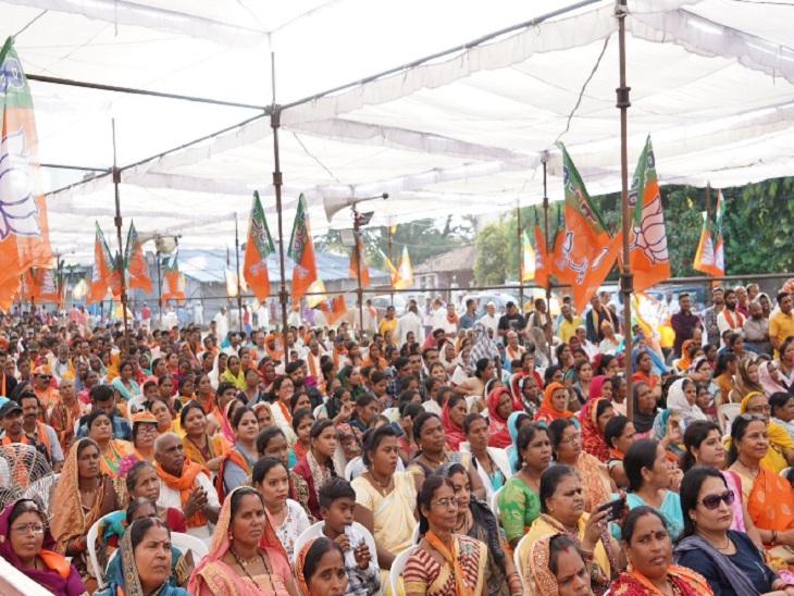नामांकन रैली में भीड़ जुटाकर भाजपा ने दिखाई ताकत।