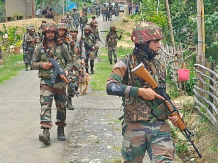 SDOP shot dead in Manipur | हेलिपैड की जांच करने गए थे; जुमे को पब्लिक हॉलिडे घोषित करने वाले स्टूडेंट बॉडी मेंबर्स पर FIR