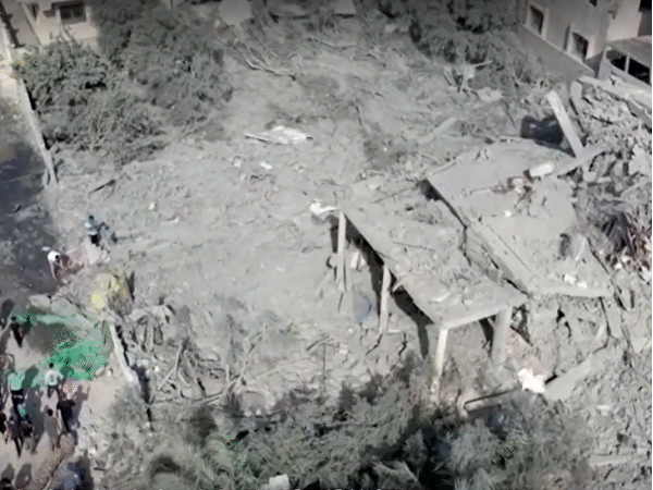 इस फुटेज में गाजा शहर में तबाही के मंजर को देखा जा सकता है।