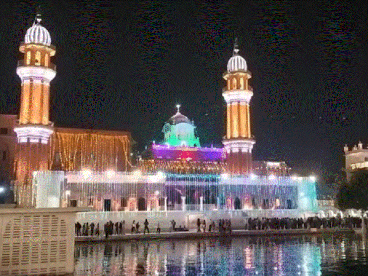 सुंदर लाइटों से सजा आहलूवालिया बूंगा का अनुभव।