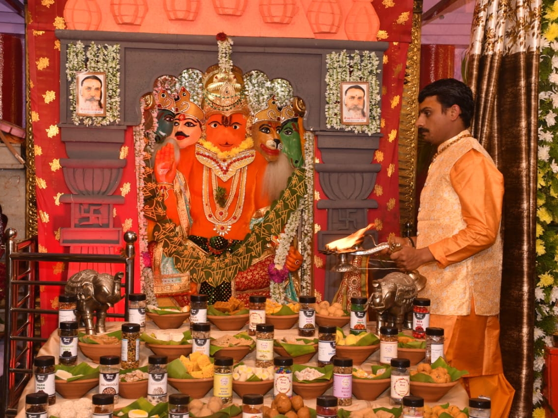 Annakoot Festival in Sridas Hanuman Garden, Indore | इंदौर की श्रीदास ...