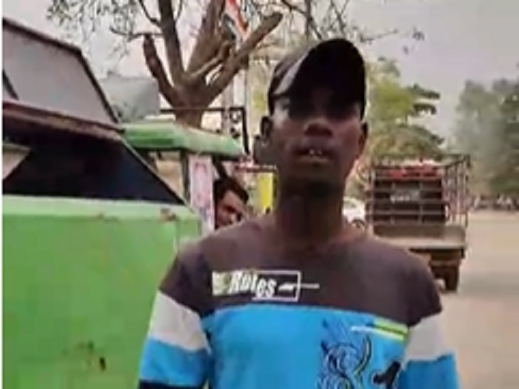 दोनों सफाई कर्मी जिन पर लगा है आरोप