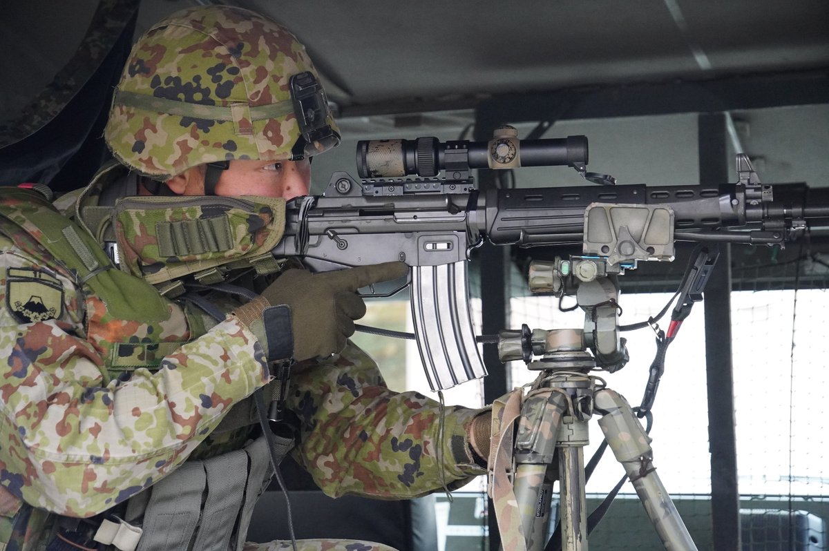 जापान ने दो साल में नेवी के लिए एडवांस्ड मिनी शिप, बोट्स और गन तैयार की हैं। इनका इस्तेमाल पहली बार इस एक्सरसाइज में किया जा रहा है।