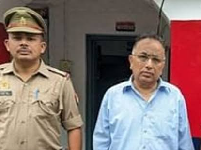 Meerut lawyer RC Gupta sex tape leak scandal मेरठ वकील आरसी गुप्ता