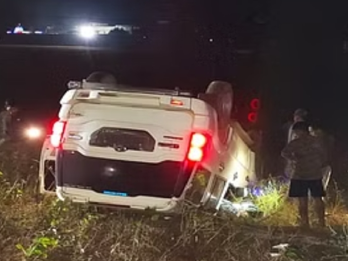 Scorpio overturned out of control, one dead | अनियंत्रित होकर पलटी ...