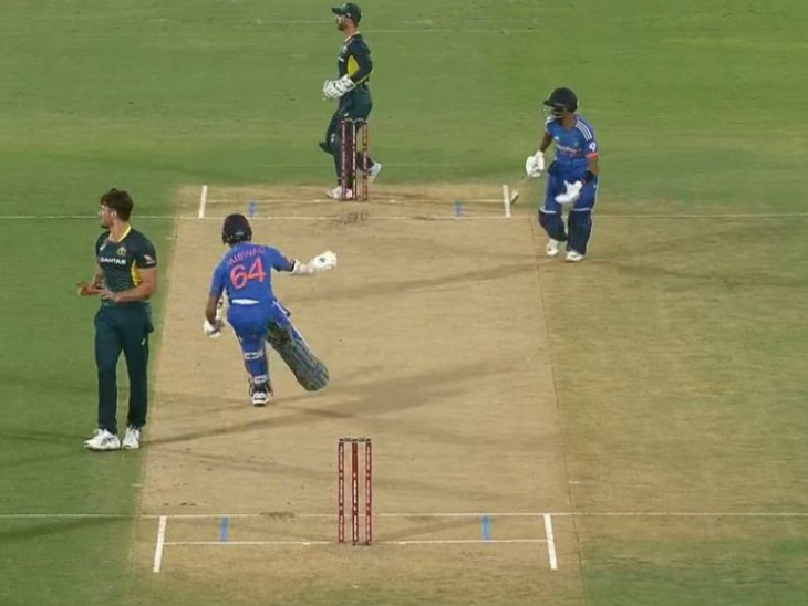 गायकवाड बिना गेंद खेले आउट हो गए.  क्रिकेट में इसे डायमंड डक कहा जाता है.