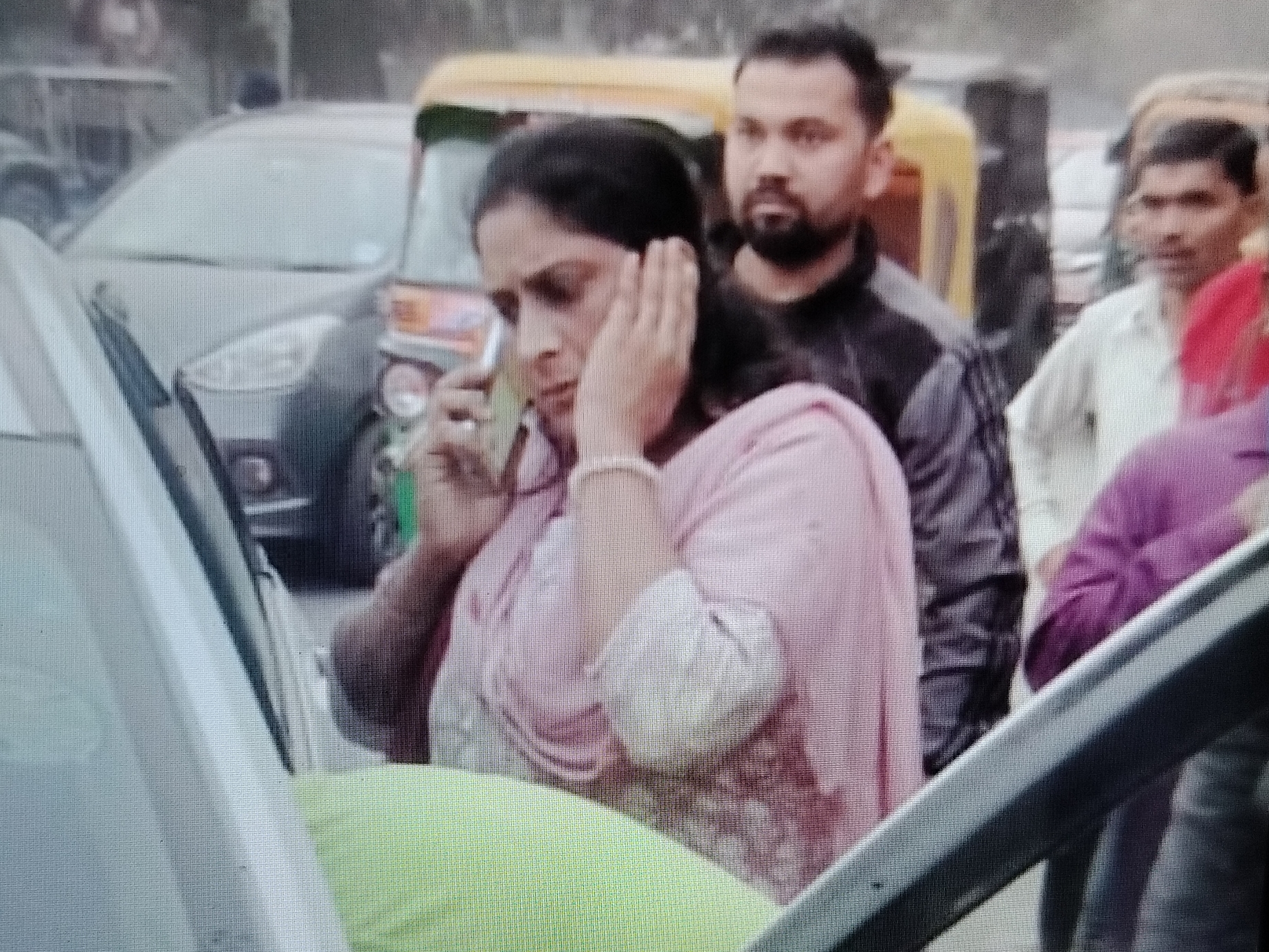 Faridabad car female driver accident 1 dead, 2nd injured. फरीदाबाद