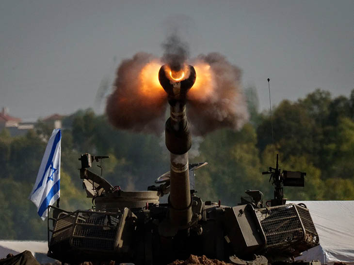 इस हॉवित्जर तोप से दक्षिणी इजराइल से गाजा पट्टी की तरफ फायरिंग की गई।