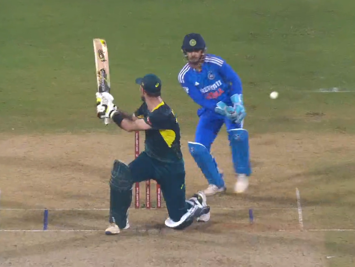 मैच में भारत ने कुल 4 रन ऑफ, 3 ऑफ, 6 वाइड और 2 रन ऑफ द बॉल यानी कुल 15 अतिरिक्त रन दिए।