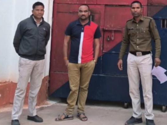 आरोपी पुनीत दुबे। - Dainik Bhaskar