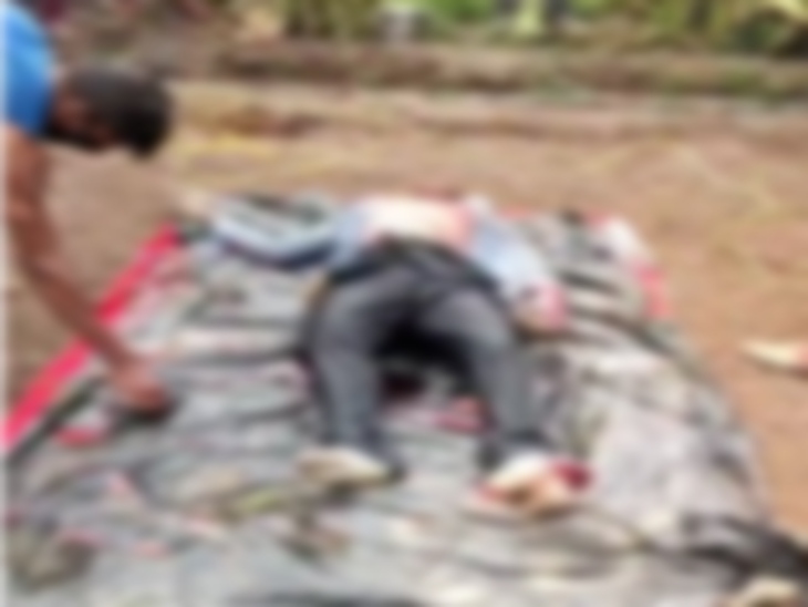 दुर्ग में एक कुएं से असीम दास के पिता का शव बरामद किया गया है।