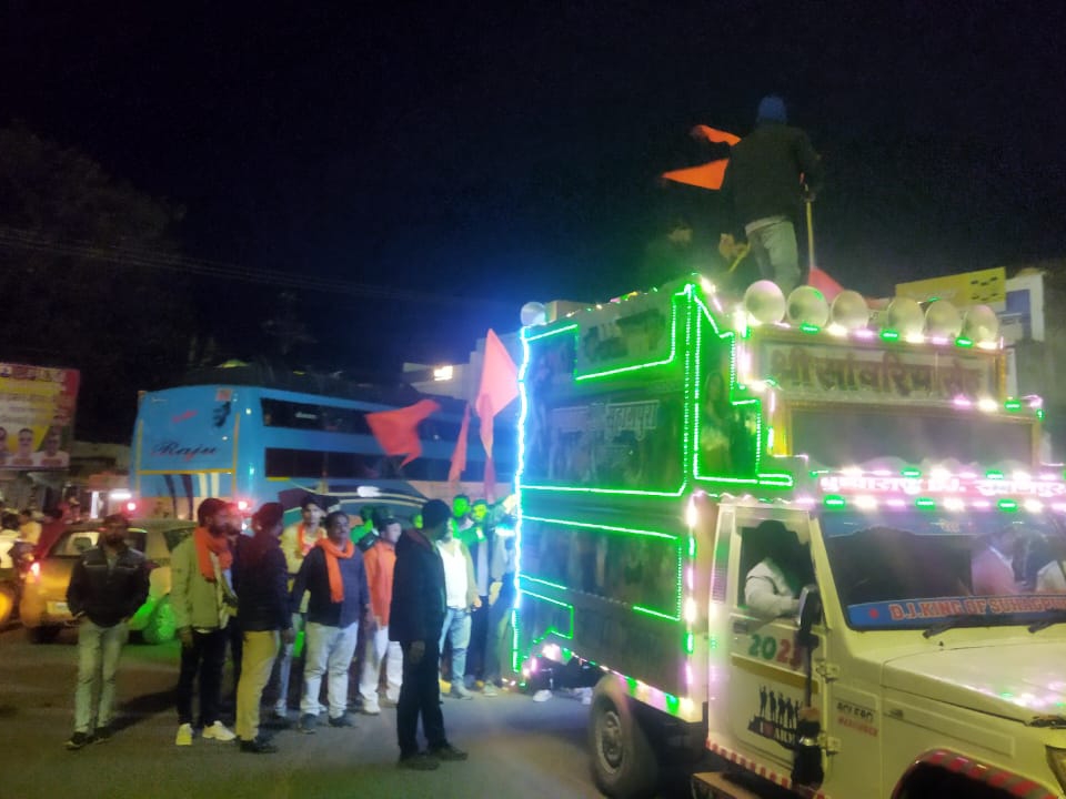 Intact urn and invitation letter reached Pratapgarh | अक्षत कलश और ...