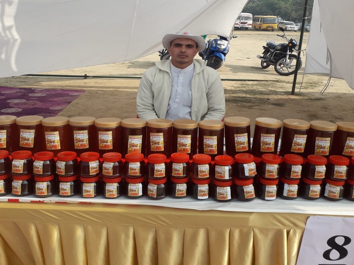 करनाल मे लगाए शहर के स्टॉल का दृश्य।