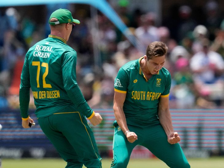 नांद्रे बर्गर ने भारतीय टीम को 2 झटके दिए। उन्होंने ऋतुराज गायकवाड (4 रन) के बाद तिलक वर्मा (10 रन) के विकेट लिए।