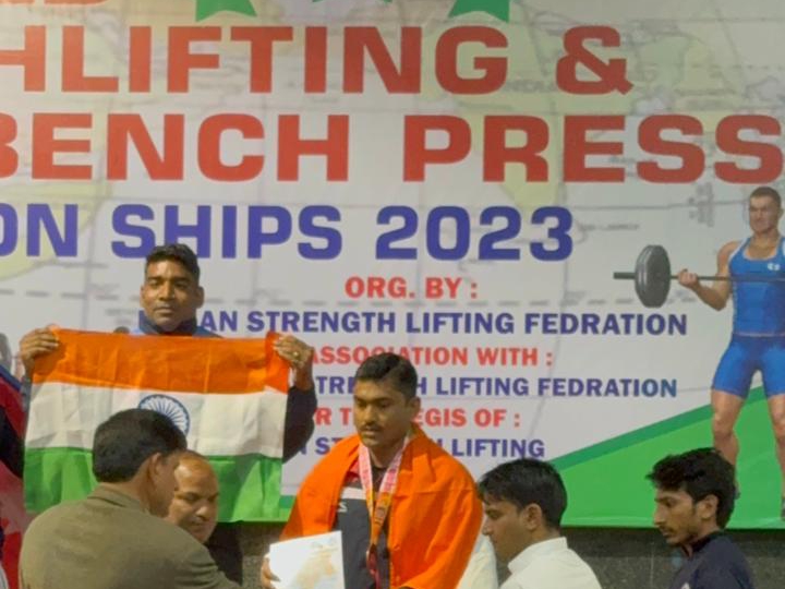 वर्ल्ड स्ट्रेंथ और इंक्लाइन भारोत्तोलन में भारत को तीसरा स्थान