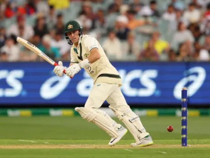 मार्नस लाबुशेन 44 रन बनाकर नाबाद हैं।