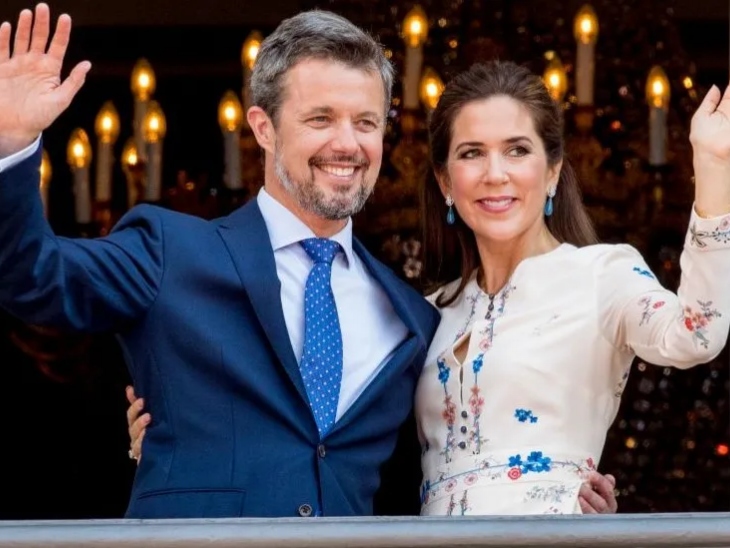 तस्वीर महारानी माग्ररेथ-II के बेटे क्राउन प्रिंस फ्रेडरिक आंद्रे हेनरिक और उनकी पत्नी प्रिंसेस मेरी एलिजाबेथ की है।