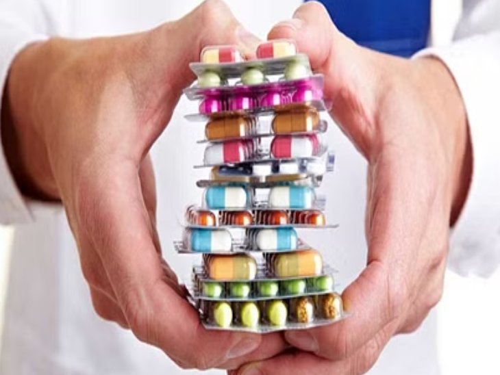 Medicines were distributed to three lakh patients from government  hospitals, after a month the report came that these were non-standard.