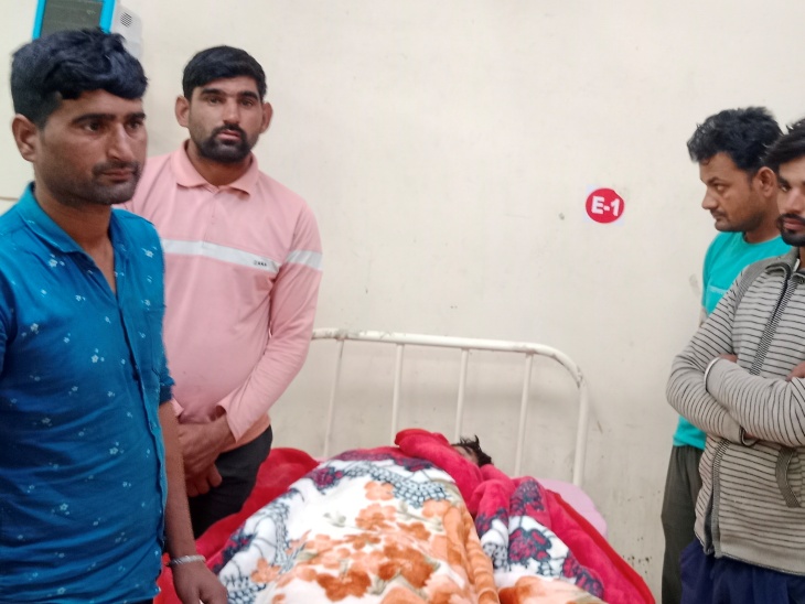 A young man was electrocuted while wiring a washing machine. Young man