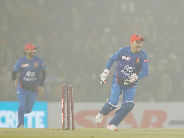 कंफ्यूजन के भारतीय कप्तान रोहित शर्मा 0 पर रनआउट हो गए।