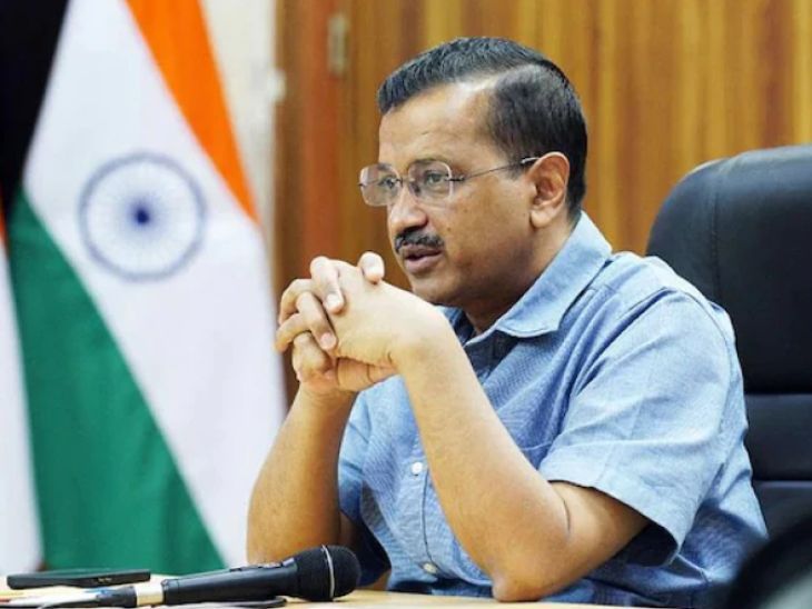 ED ने दिल्ली शराब नीति केस में केजरीवाल को 3 जनवरी, 2 नवंबर और 21 दिसंबर को समन भेजकर पेश होने के लिए कहा था। तीनों बार केजरीवाल जांच एजेंसी के सामने पेश नहीं हुए थे। - Dainik Bhaskar